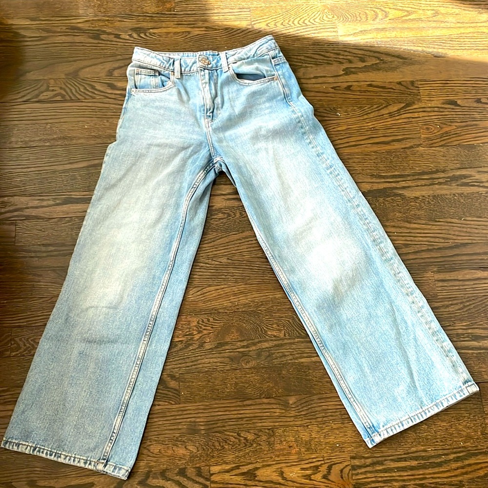 13 to 14 girl wide leg jeans from Zara washed blue color